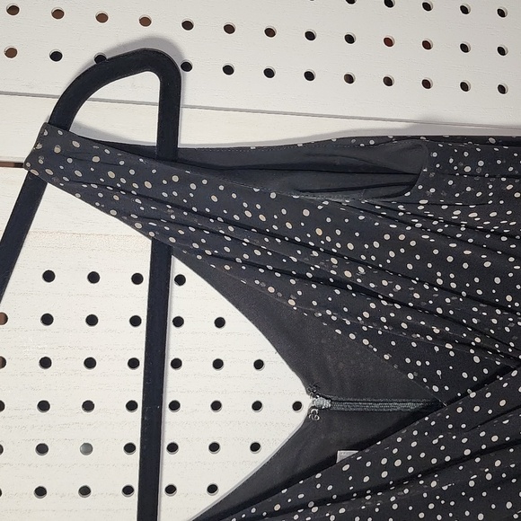 Talbots Pure Silk Size 10 Black w/ Cream Dots Midi Dress Sleeveless Pleated - Picture 5 of 8